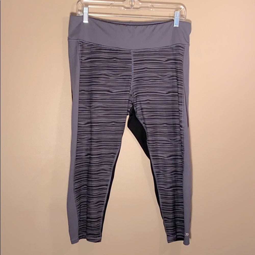 CHAMPION Gray & Black Stripe Front Workout Capri